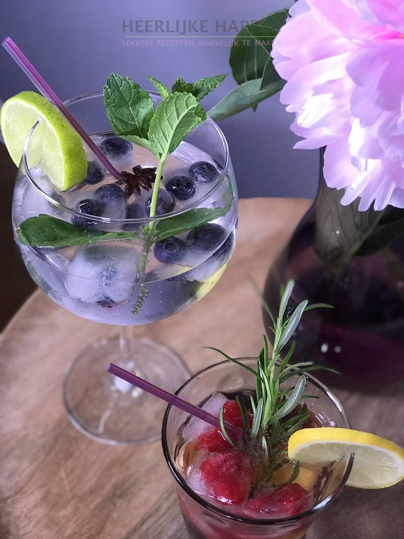 Zomerse kruidige cocktails