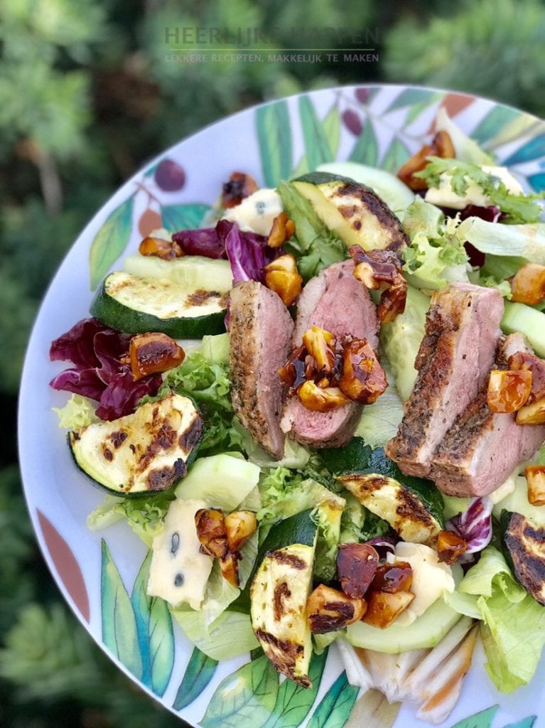 Eendenborstsalade met gegrilde courgette