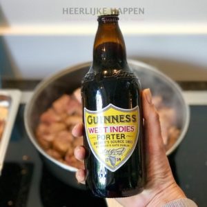 Sudderende steak in Guinness stoofpot