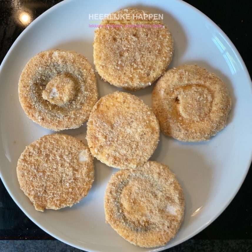 Aubergine burger met baba ganoeshsaus