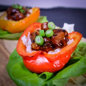 Gevulde paprika met kip en rijst