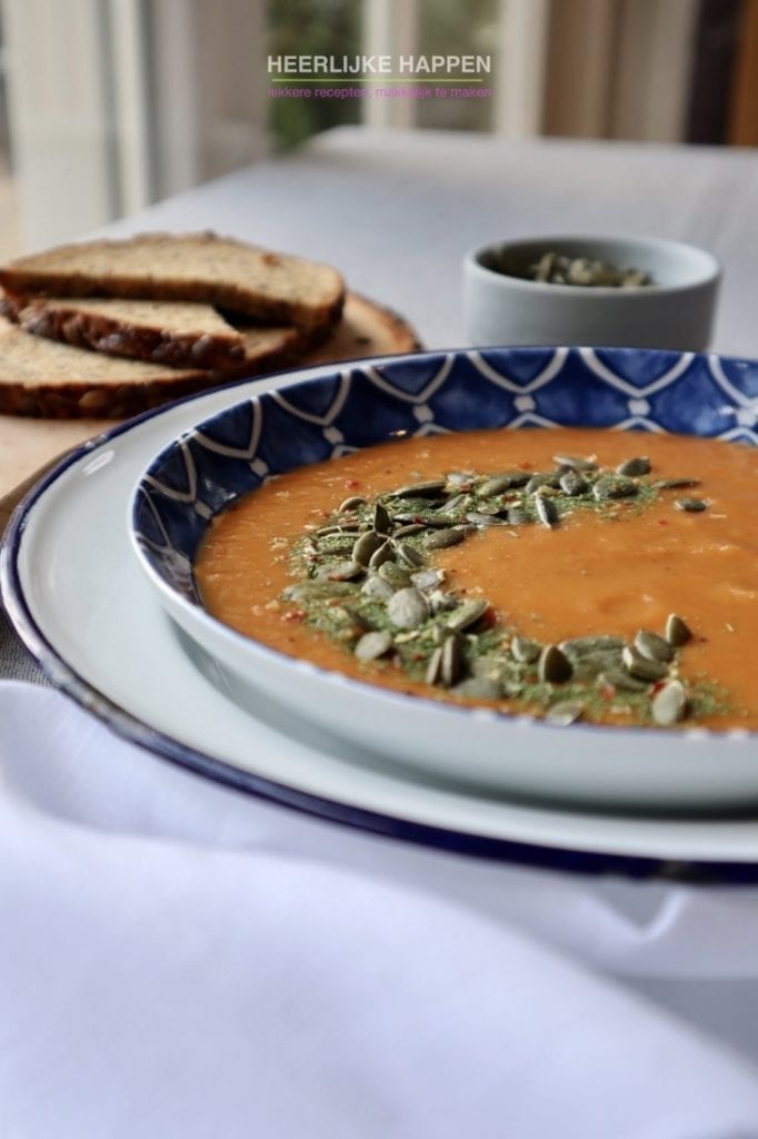 Gegrilde venkel paprika soep
