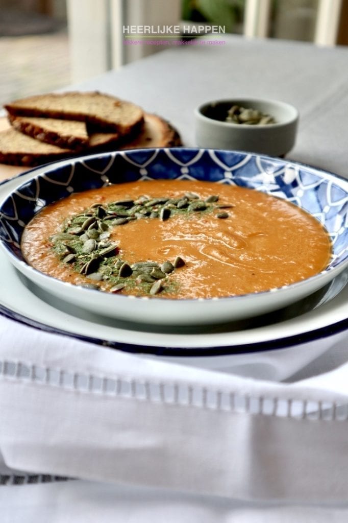 Gegrilde venkel paprika soep