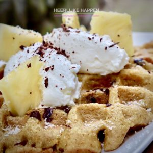 Ananas kokoswafels met Griekse yoghurt