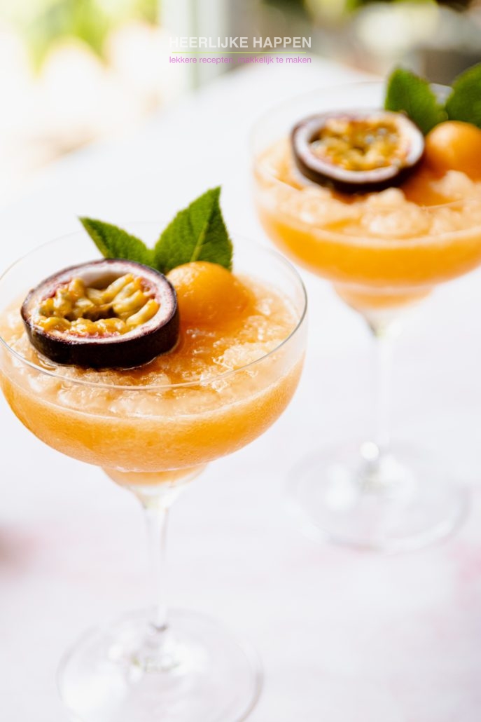 Margarita cantaloupe slushy