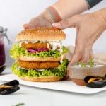 Zeeuwse mosselburger met zeekraal mayonaise