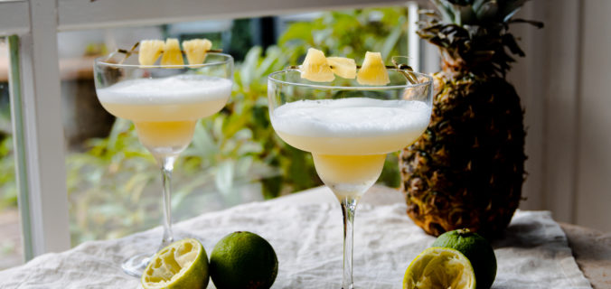 Ananassiroop limoen gin sour