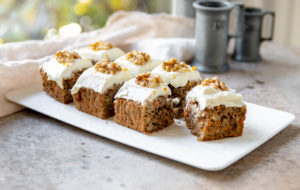 Gezonde carrot cake bites