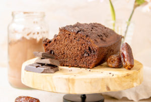 Suikervrije dadel chocolade cake