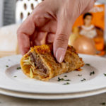 Parmezaanse kaas ui tortilla