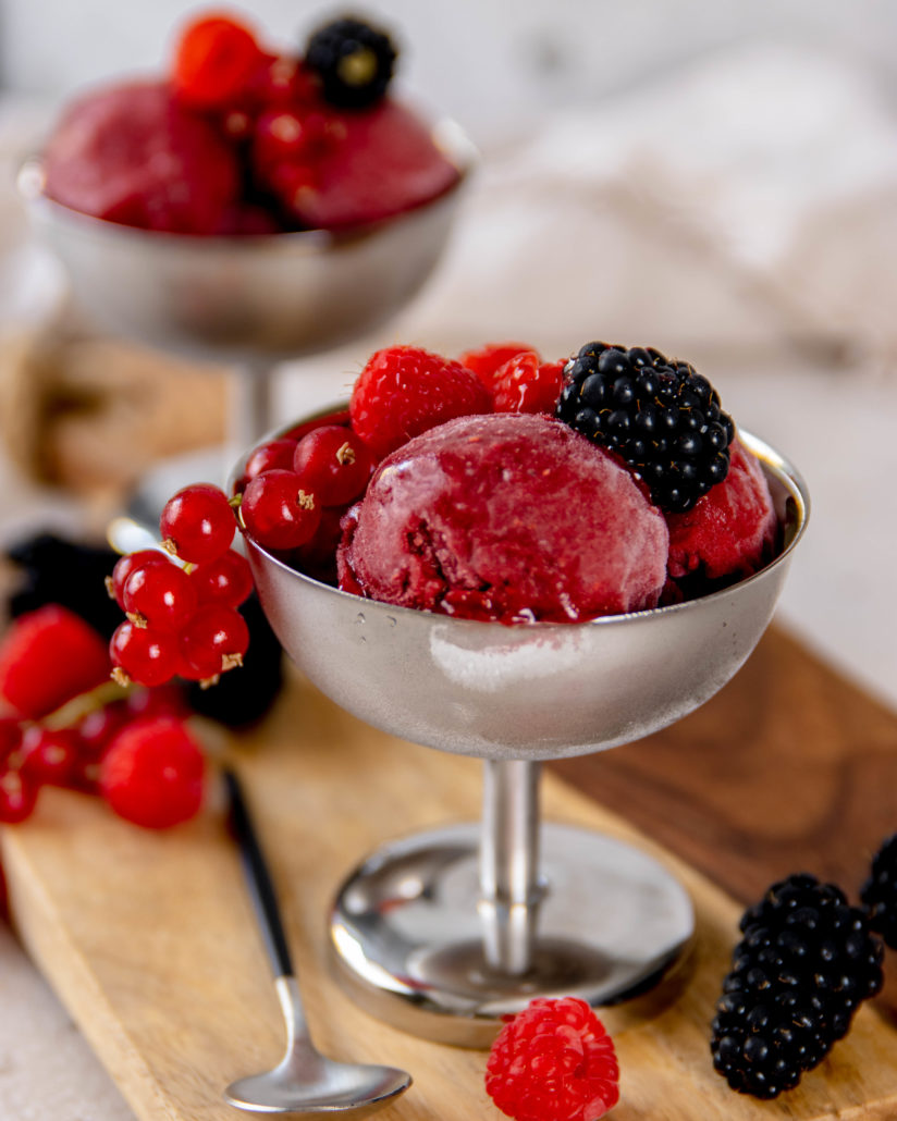 Fris zoete zomerfruit sorbet